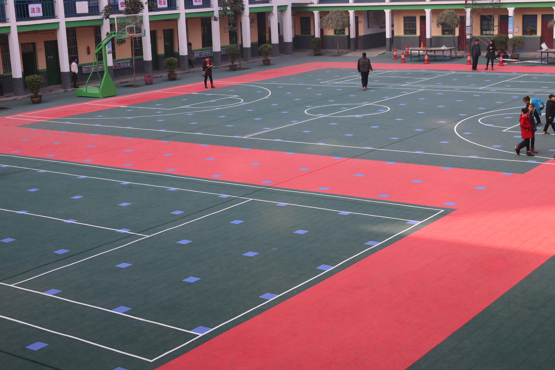 辉县城内小学1.JPG