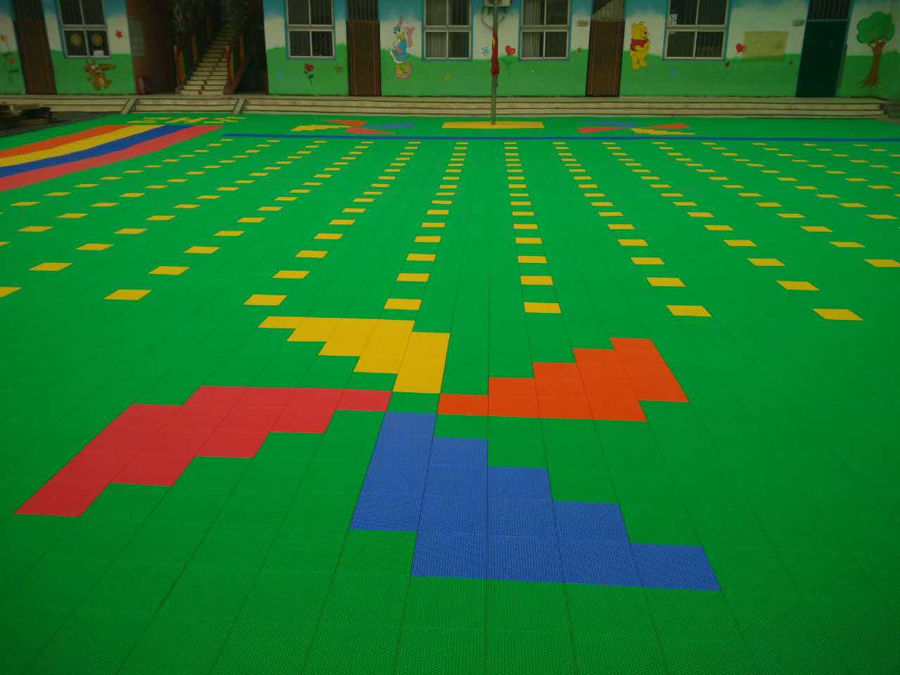 hjc黄金城塑胶和你一起领略”风车“之美