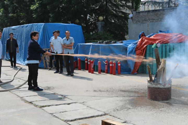 强化消防宣传，普及消防知识