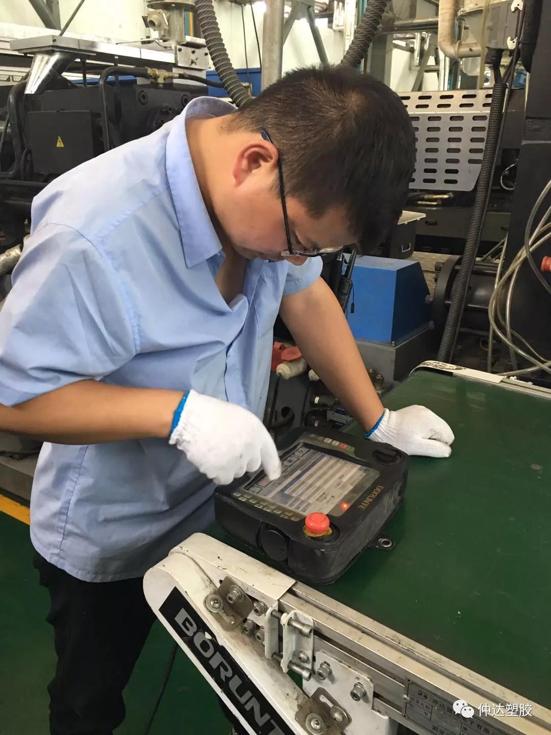 楷模力量 l 尽心服务生产 全力保证交付