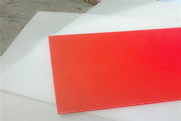  中空板选用PP料有什么优势?